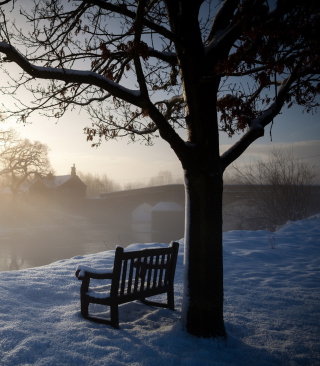 Bench Covered With Snow - Obrázkek zdarma pro 640x960