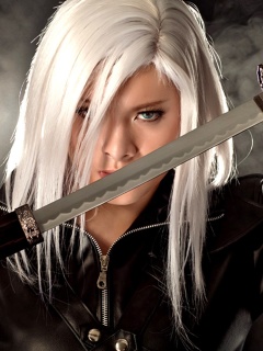 Das Warrior Girl with Katana Wallpaper 240x320