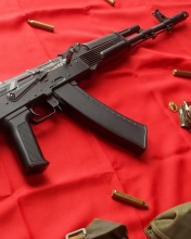 Screenshot №1 pro téma AK47 Assault Rifle and USSR Flag 176x220
