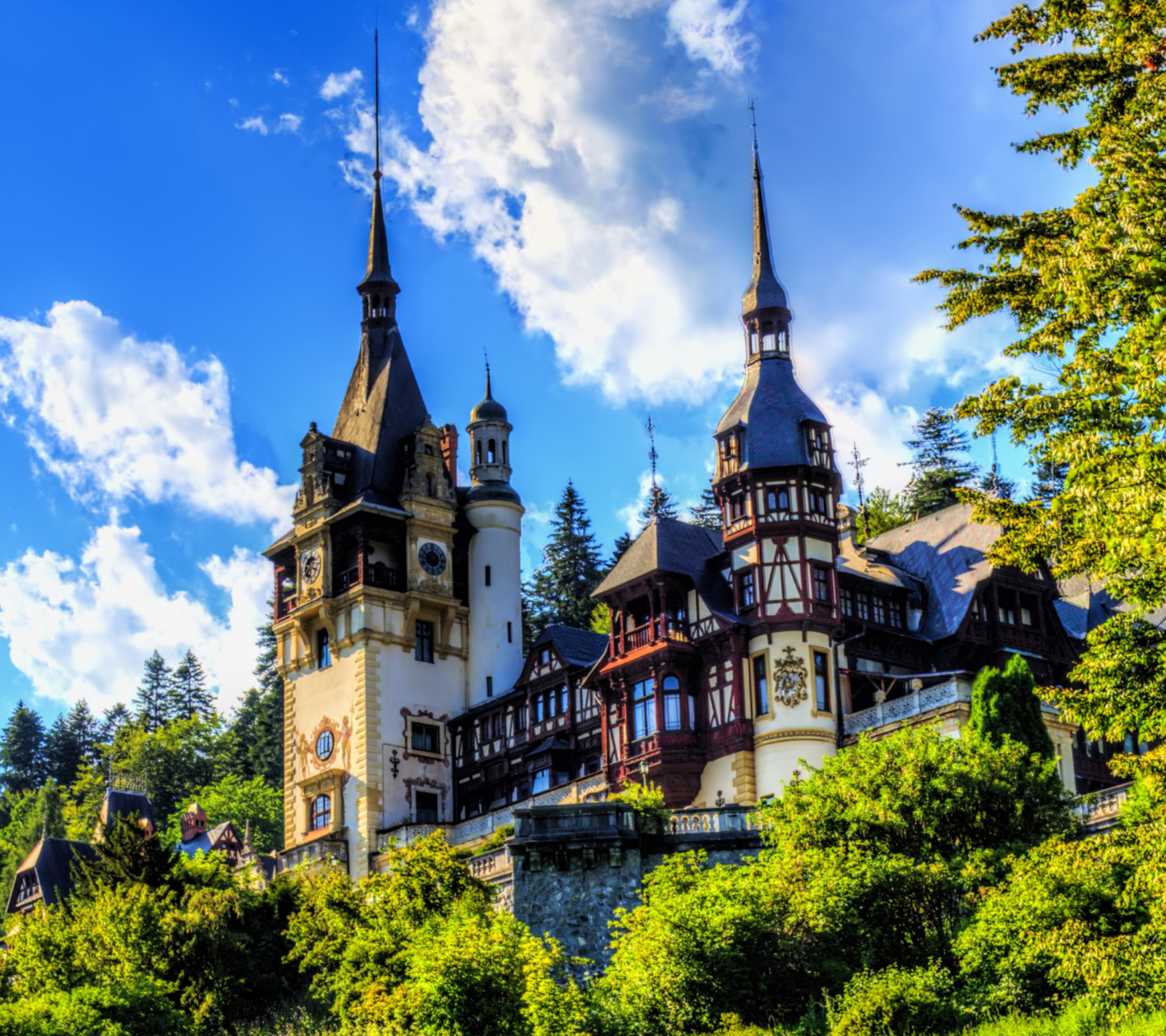 Screenshot №1 pro téma Peles Castle In Romania 1440x1280