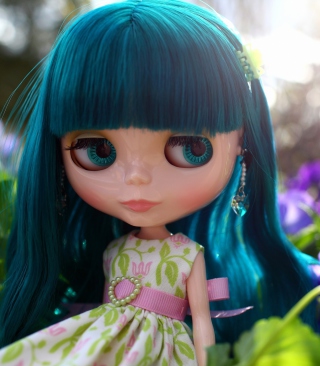 Doll With Blue Hair - Obrázkek zdarma pro 360x640