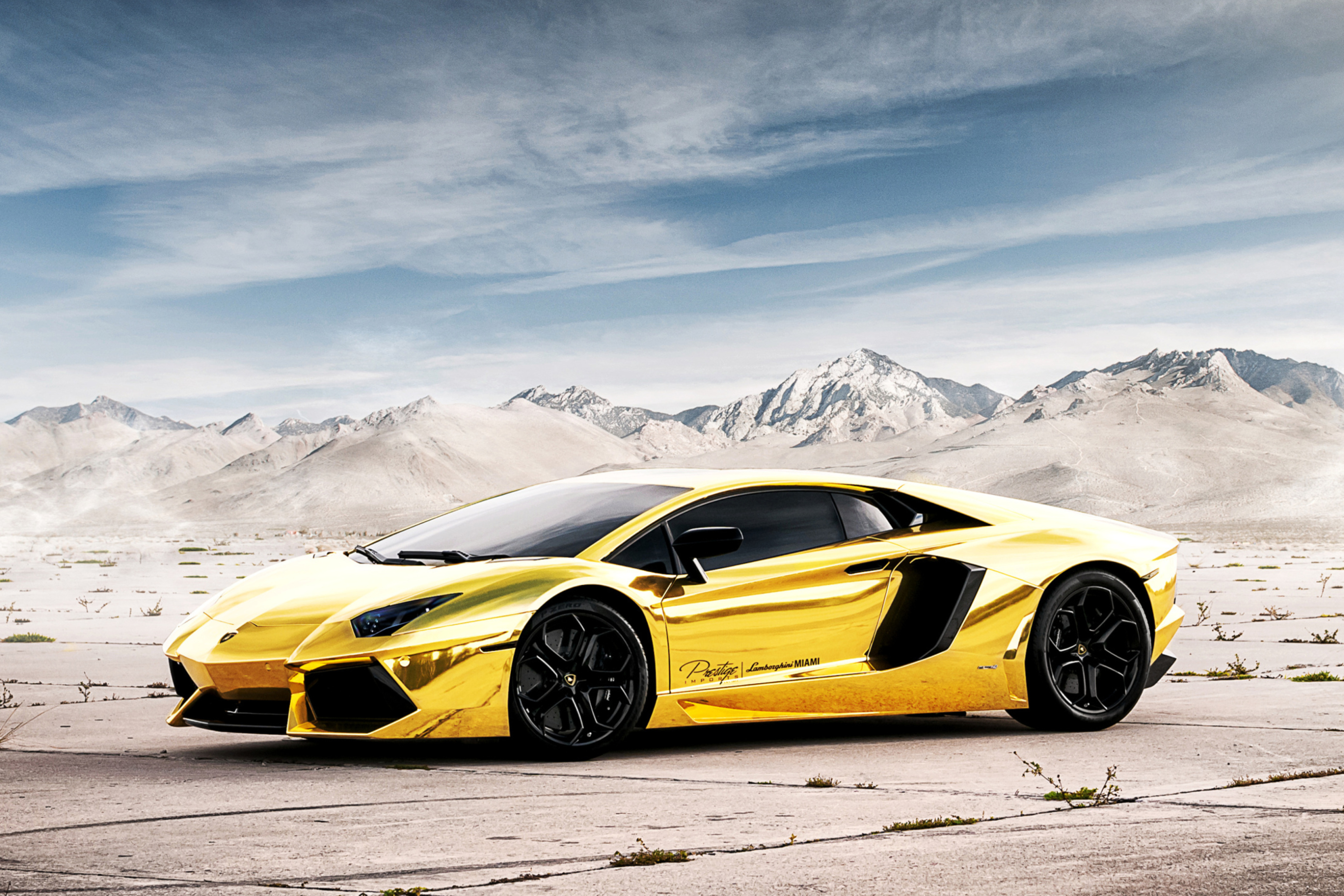 Screenshot №1 pro téma Lamborghini Yellow Glance 2880x1920