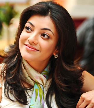 Kajal Agarwal 2013 - Obrázkek zdarma pro 240x320