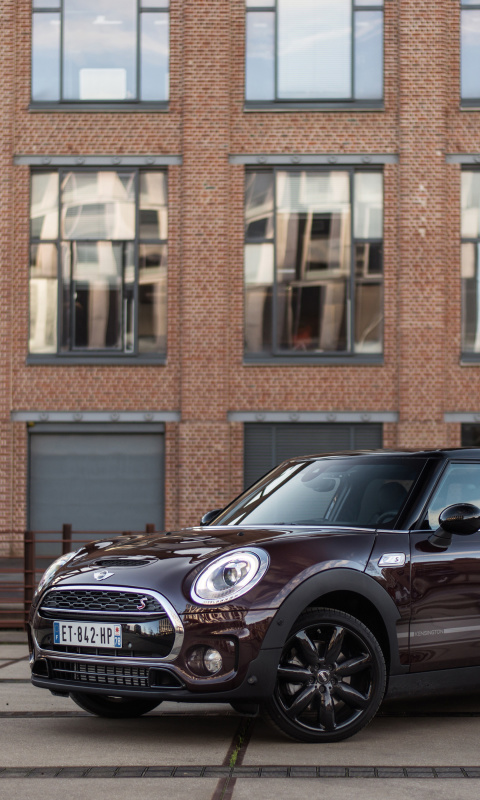 Sfondi 2018 MINI Cooper Clubman 480x800