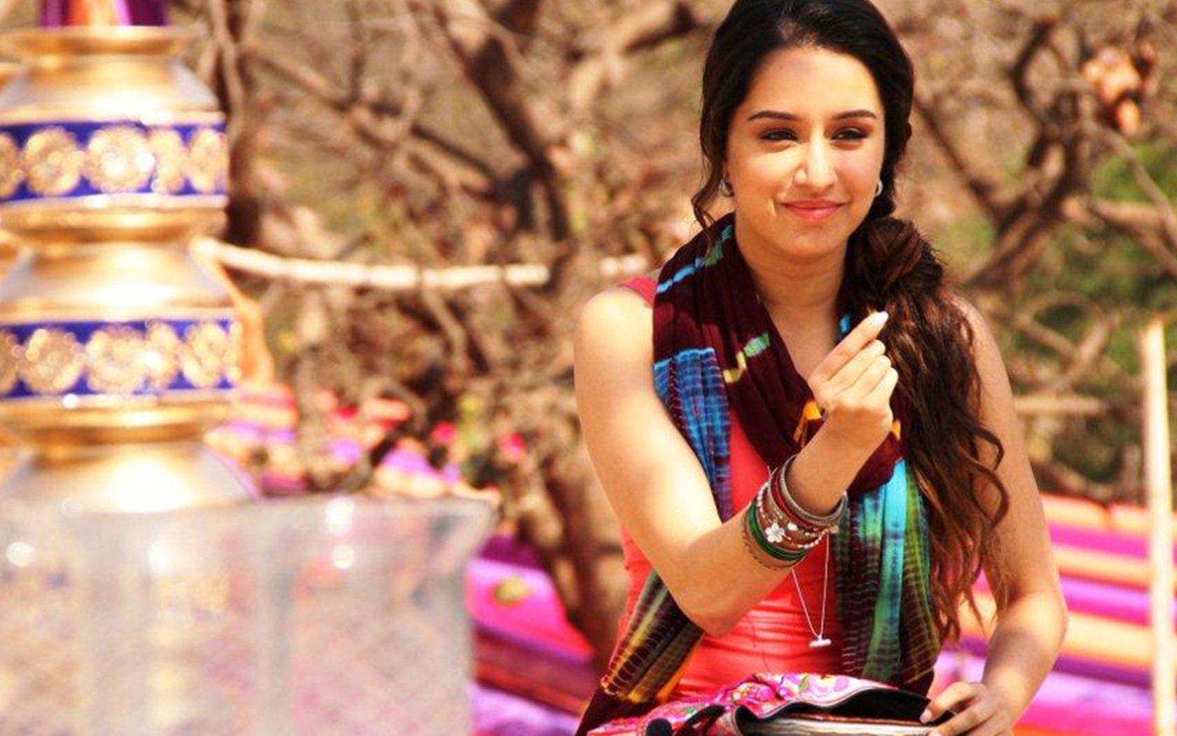 Screenshot №1 pro téma Shraddha Kapoor 1680x1050