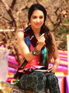 Screenshot №1 pro téma Shraddha Kapoor 240x320