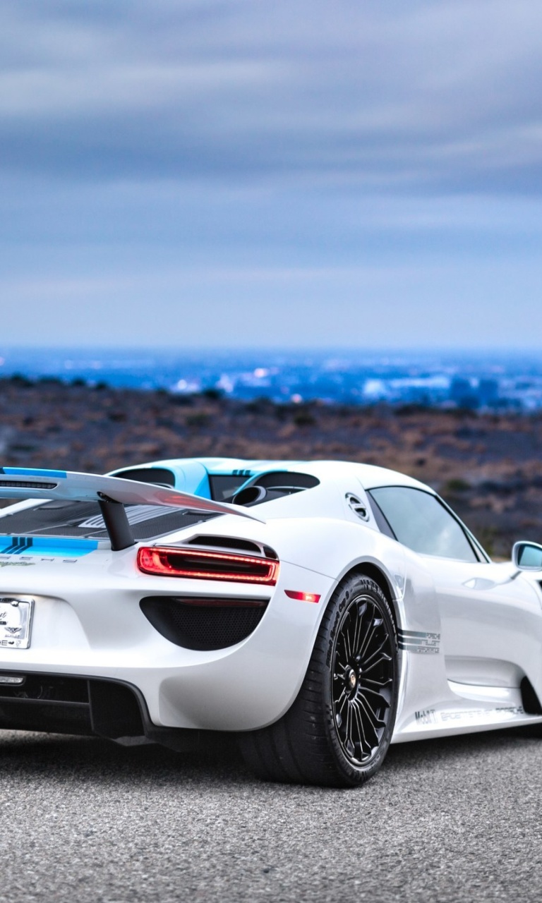 Porsche 918 Spyder wallpaper 768x1280