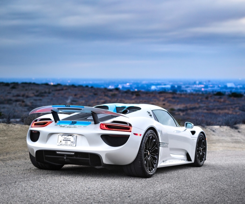 Fondo de pantalla Porsche 918 Spyder 960x800