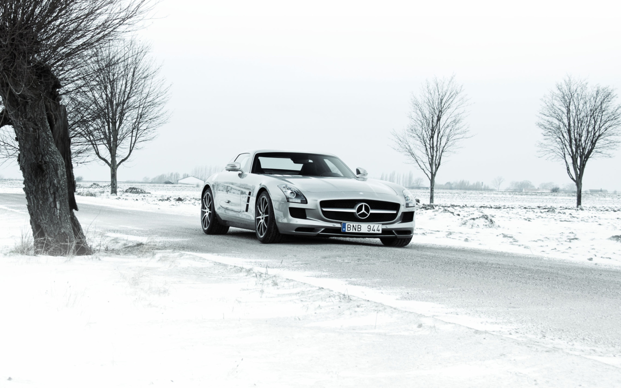Mercedes SLS wallpaper 1280x800