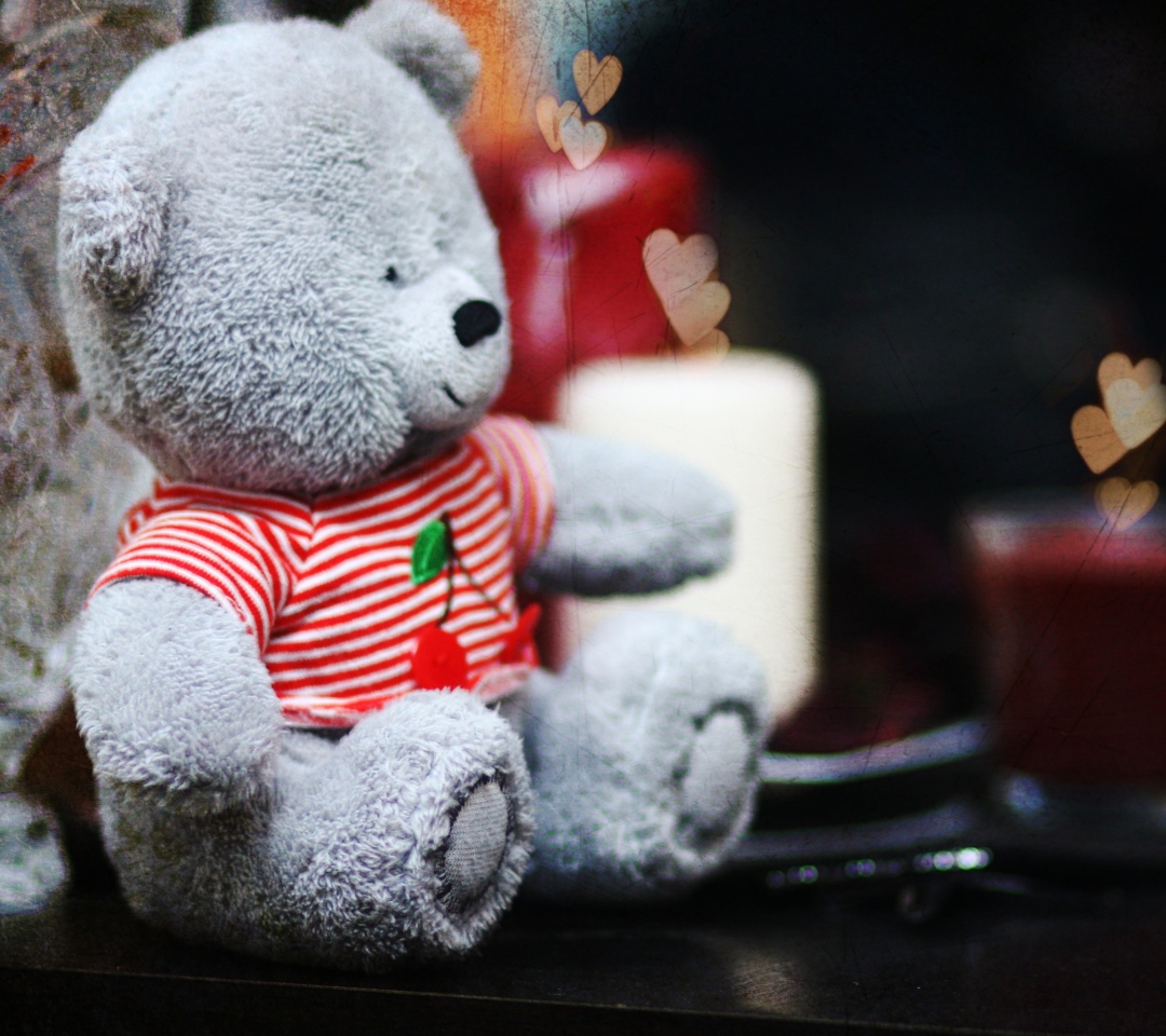 Sfondi Lovely Grey Teddy Bear 1080x960