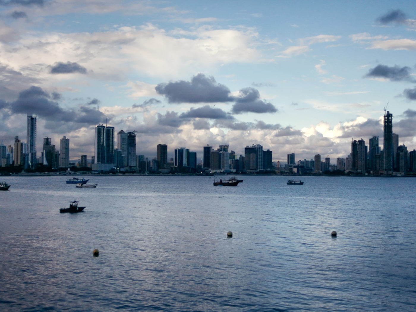 Panama City wallpaper 1400x1050