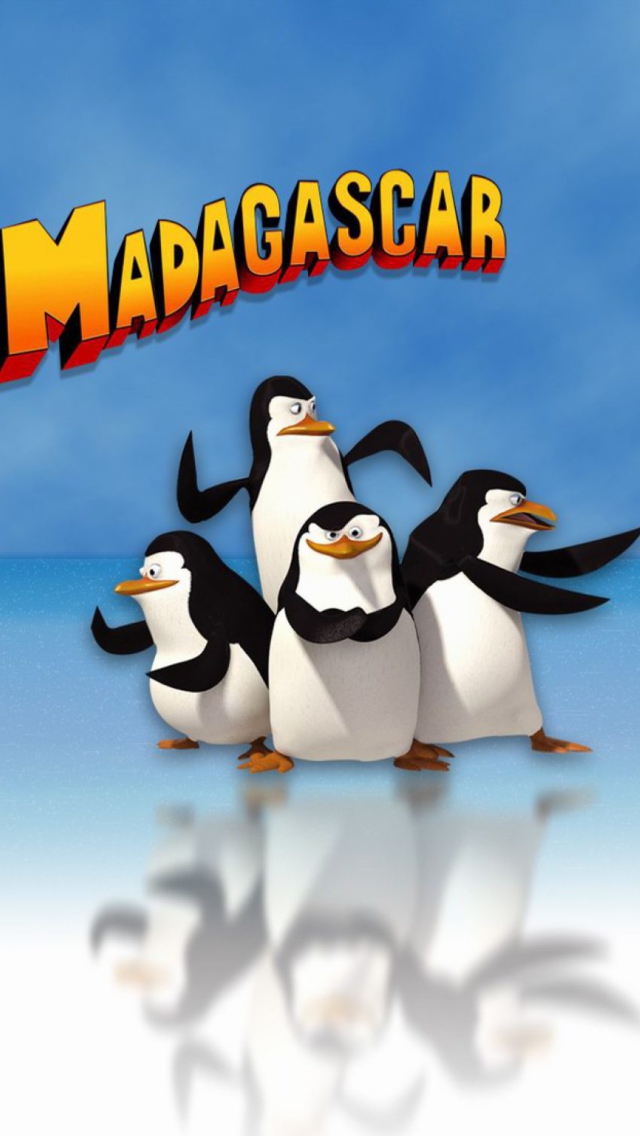 Das Penguins of Madagascar Wallpaper 640x1136