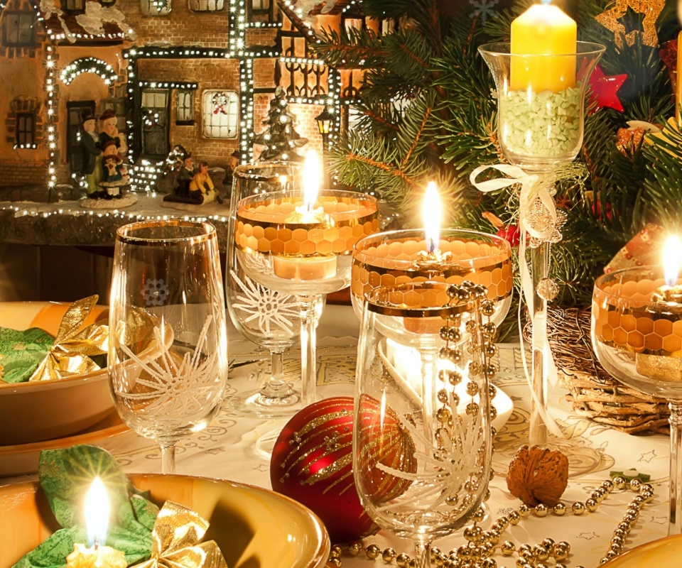 Rich New Year table wallpaper 960x800