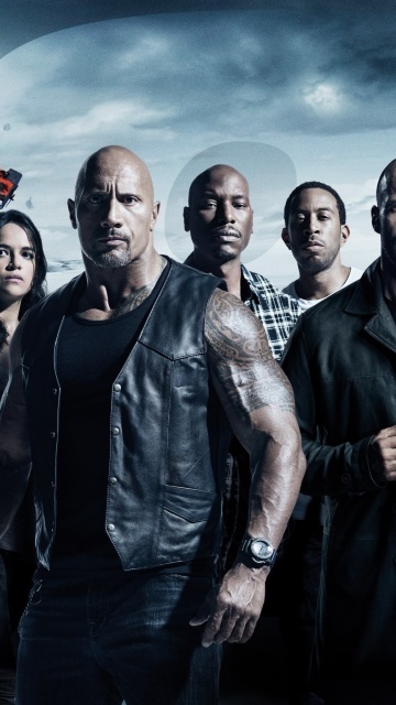 Fondo de pantalla The Fate of the Furious with Vin Diesel, Dwayne Johnson, Charlize Theron 360x640