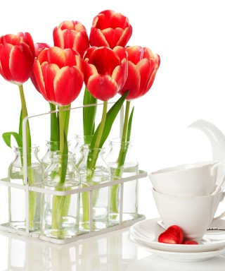 Tulips And Teapot - Obrázkek zdarma pro 128x160