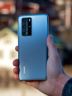 Das Huawei P40 Pro with best Ultra Vision Camera Wallpaper 240x320