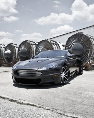 Aston Martin - Obrázkek zdarma pro 640x960