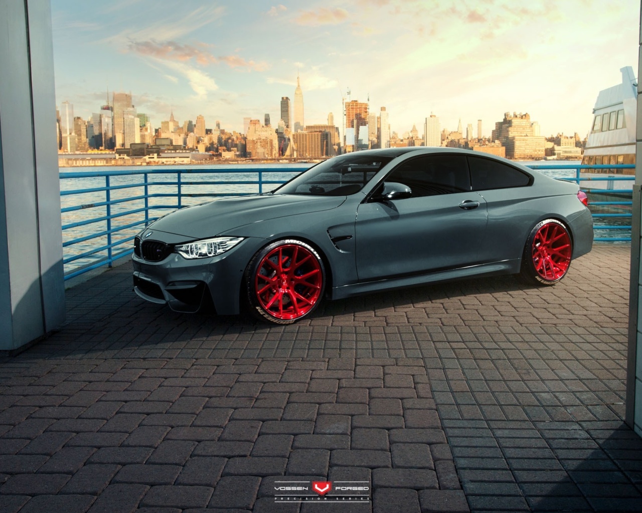 BMW M4 Red Wheels screenshot #1 1280x1024