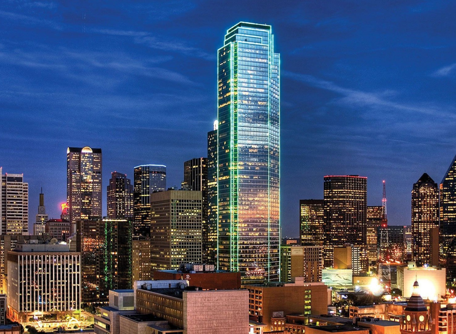 Sfondi Dallas Skyline 1920x1408