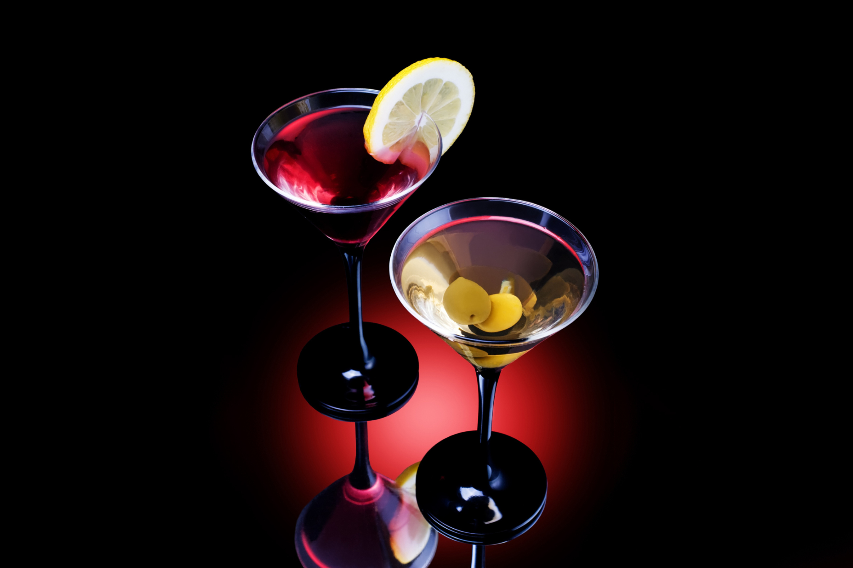 Das Cocktail With Olives Wallpaper 2880x1920