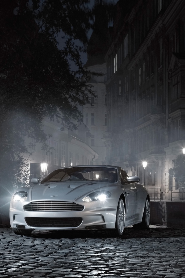 Обои White Aston Martin At Night 640x960