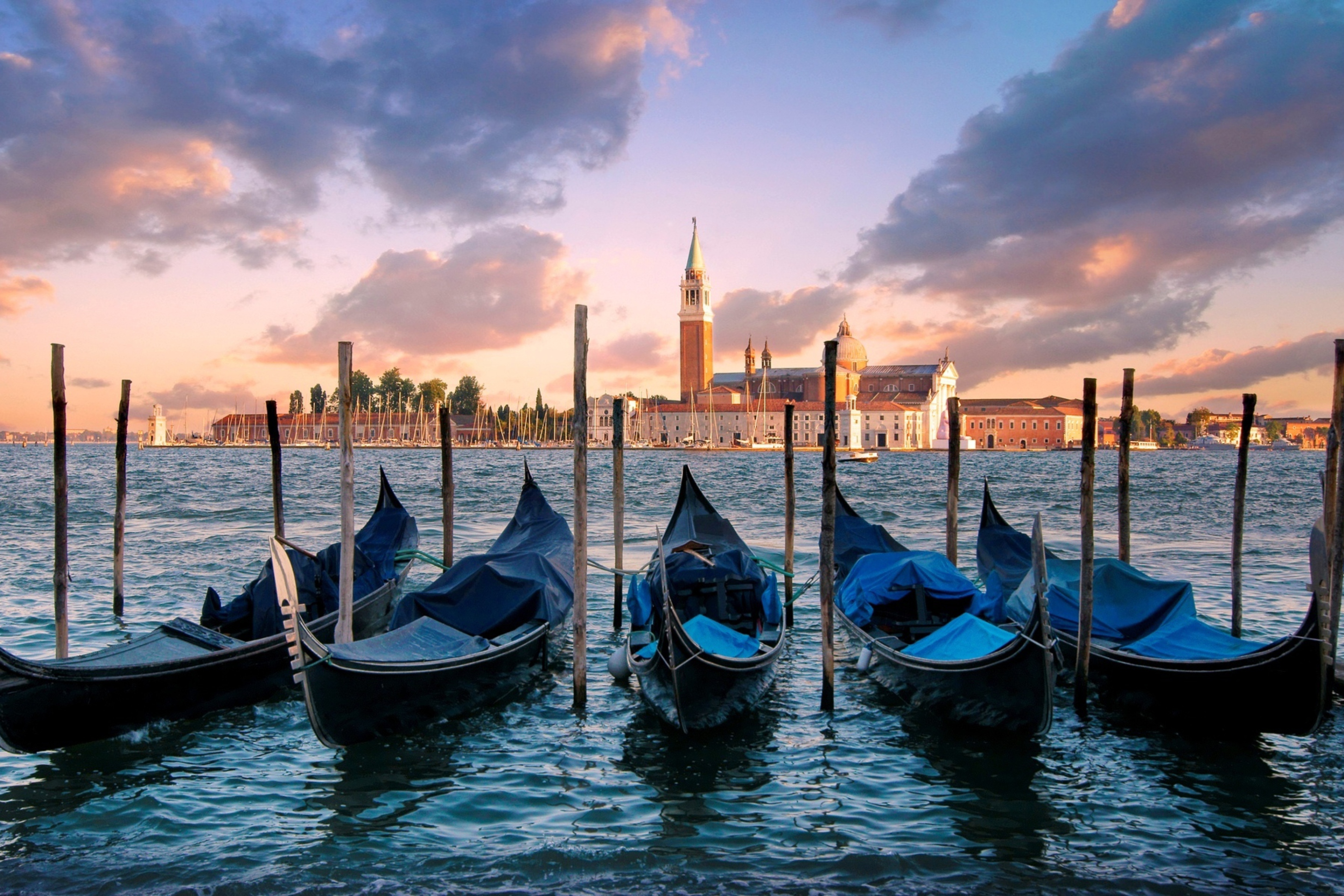 Venice Italy wallpaper 2880x1920