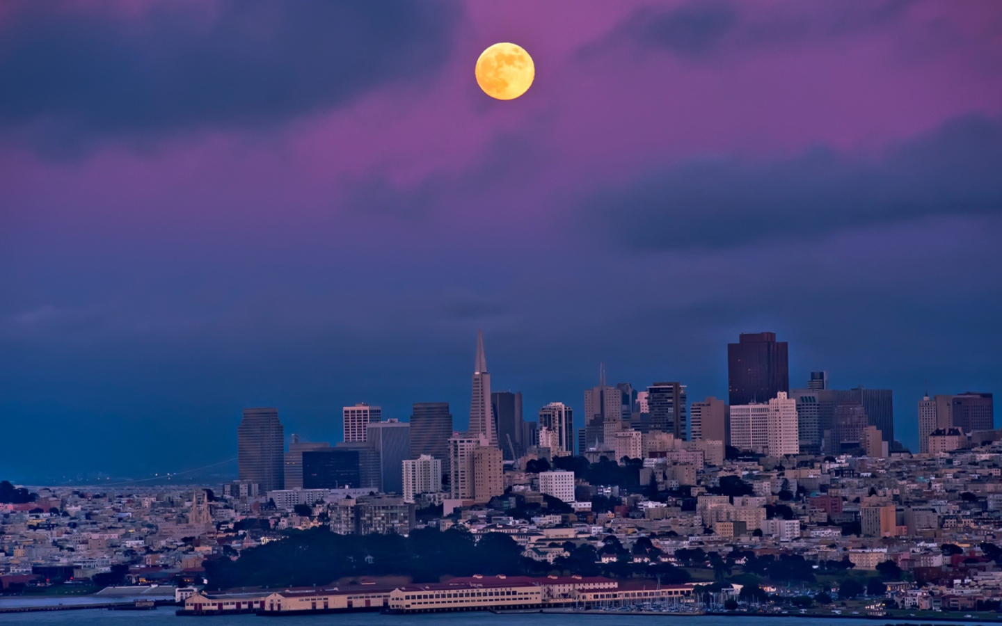Sfondi Orange Moon On Purple Sky 1440x900