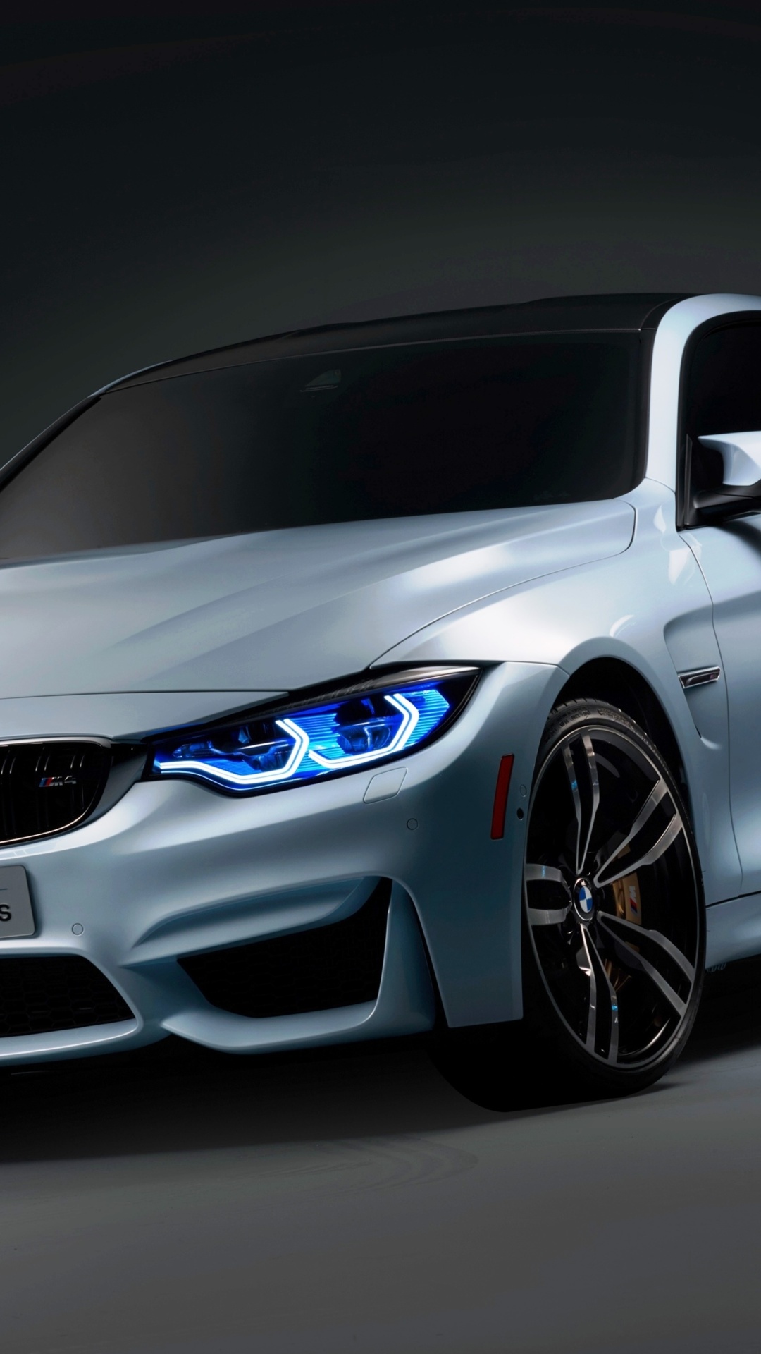 BMW M4 wallpaper 1080x1920