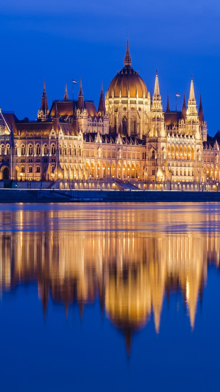 Screenshot №1 pro téma Hungarian Parliament Building 750x1334