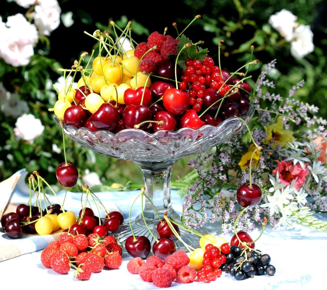 Das Summer berries and harvest Wallpaper 1080x960