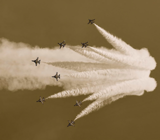 Free Airshow Picture for 128x128