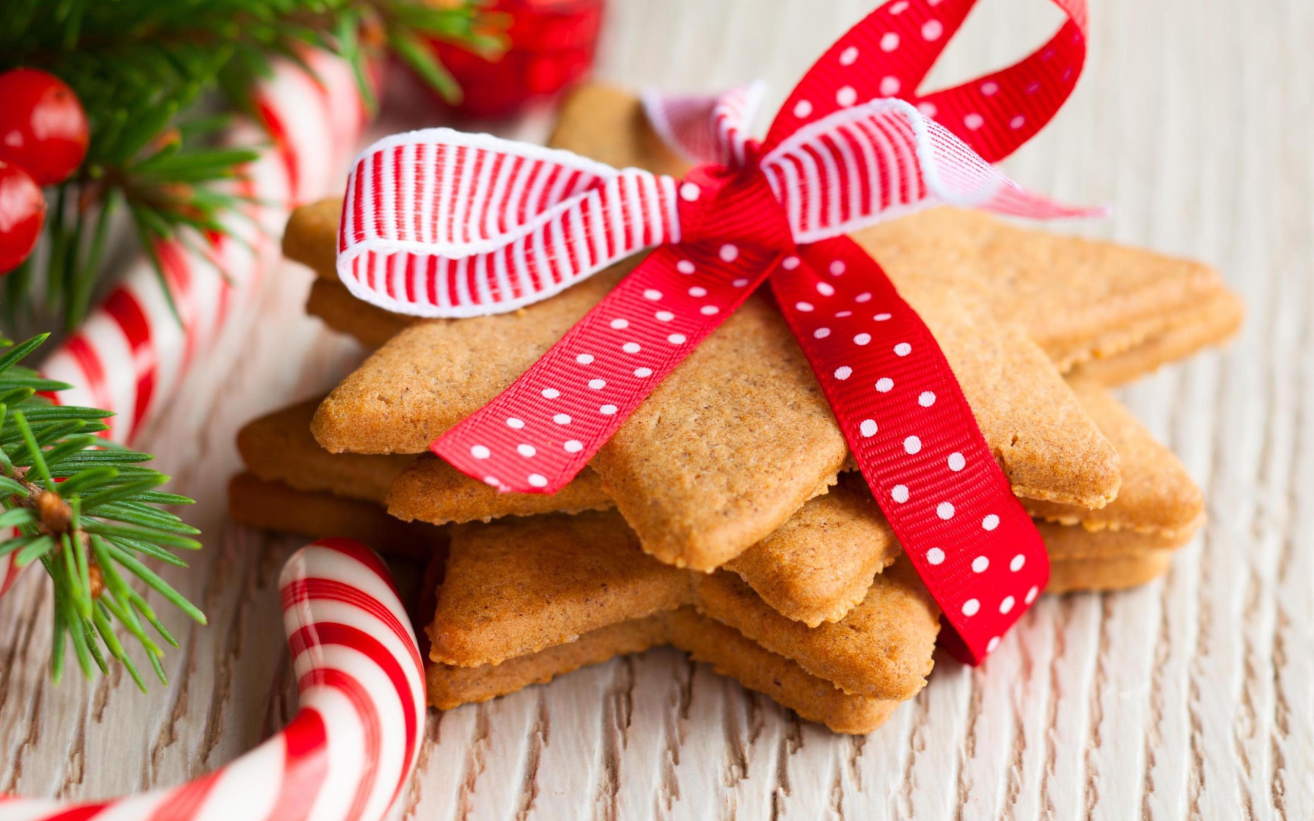 Ginger Bread Star Cookies wallpaper 2560x1600