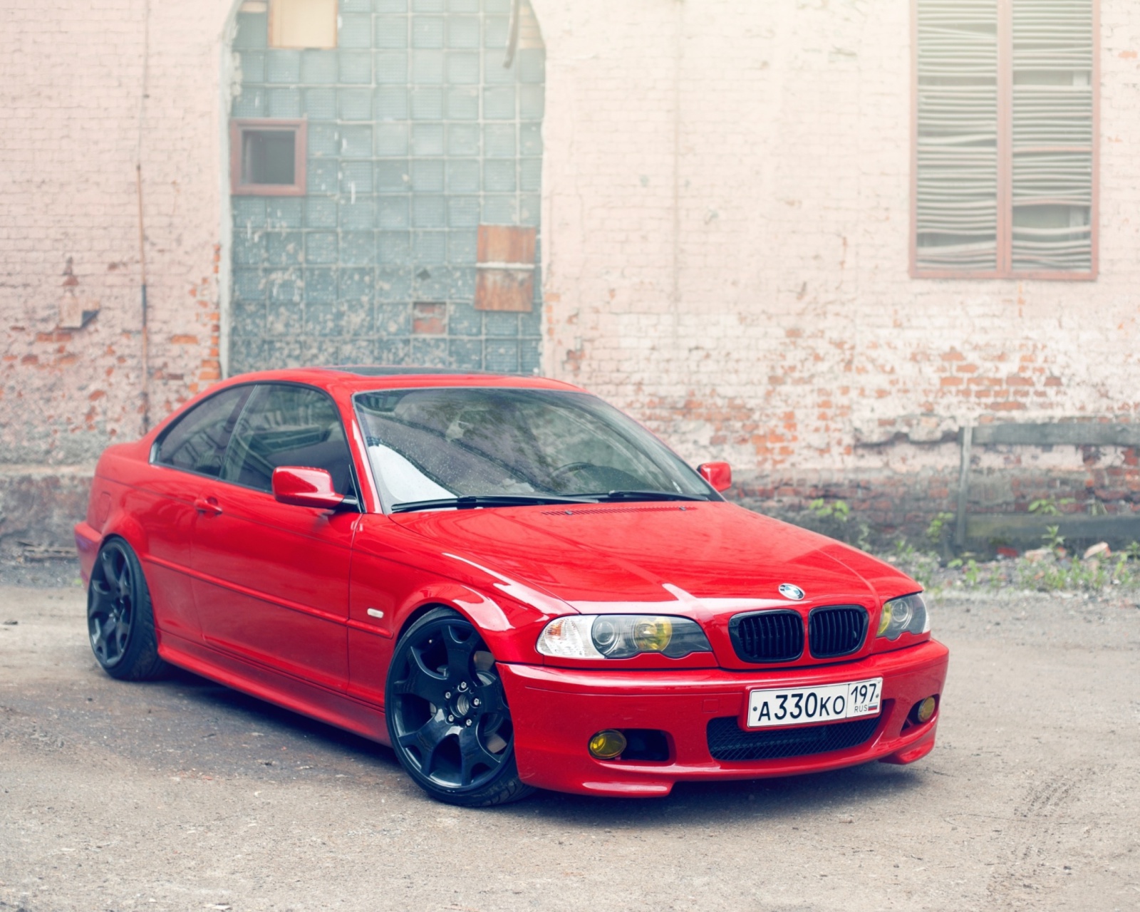 Screenshot №1 pro téma BMW E46 Stance 1600x1280