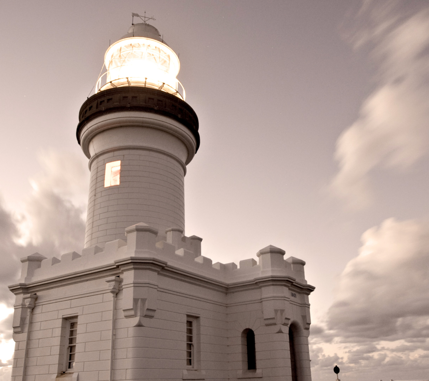 Lighthouse wallpaper 1440x1280