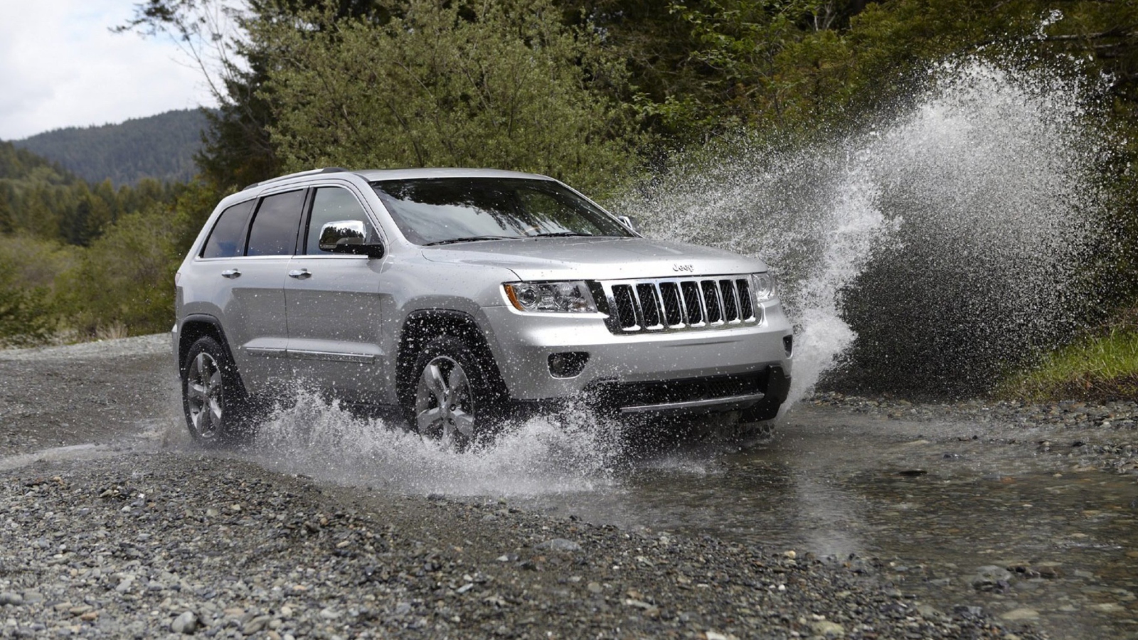 Screenshot №1 pro téma Jeep Grand Cherokee 1600x900