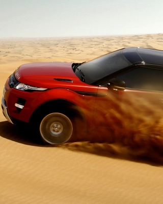 Range Rover Evoque Dubai sfondi gratuiti per Nokia C2-01