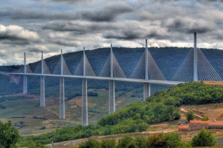 Viaduc De Millau In France - Obrázkek zdarma pro Samsung Google Nexus S