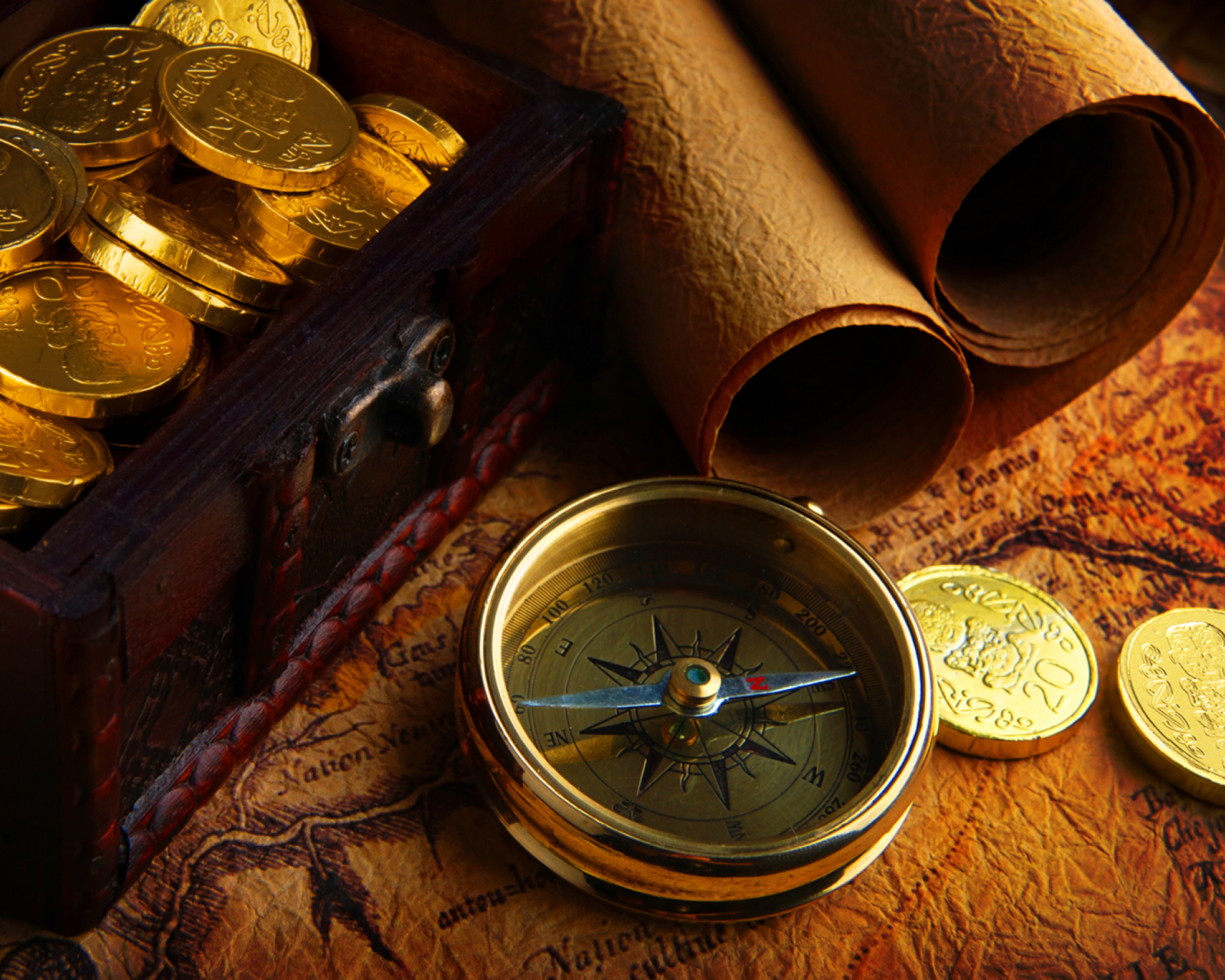 Обои Gold and Pirate Map 1600x1280