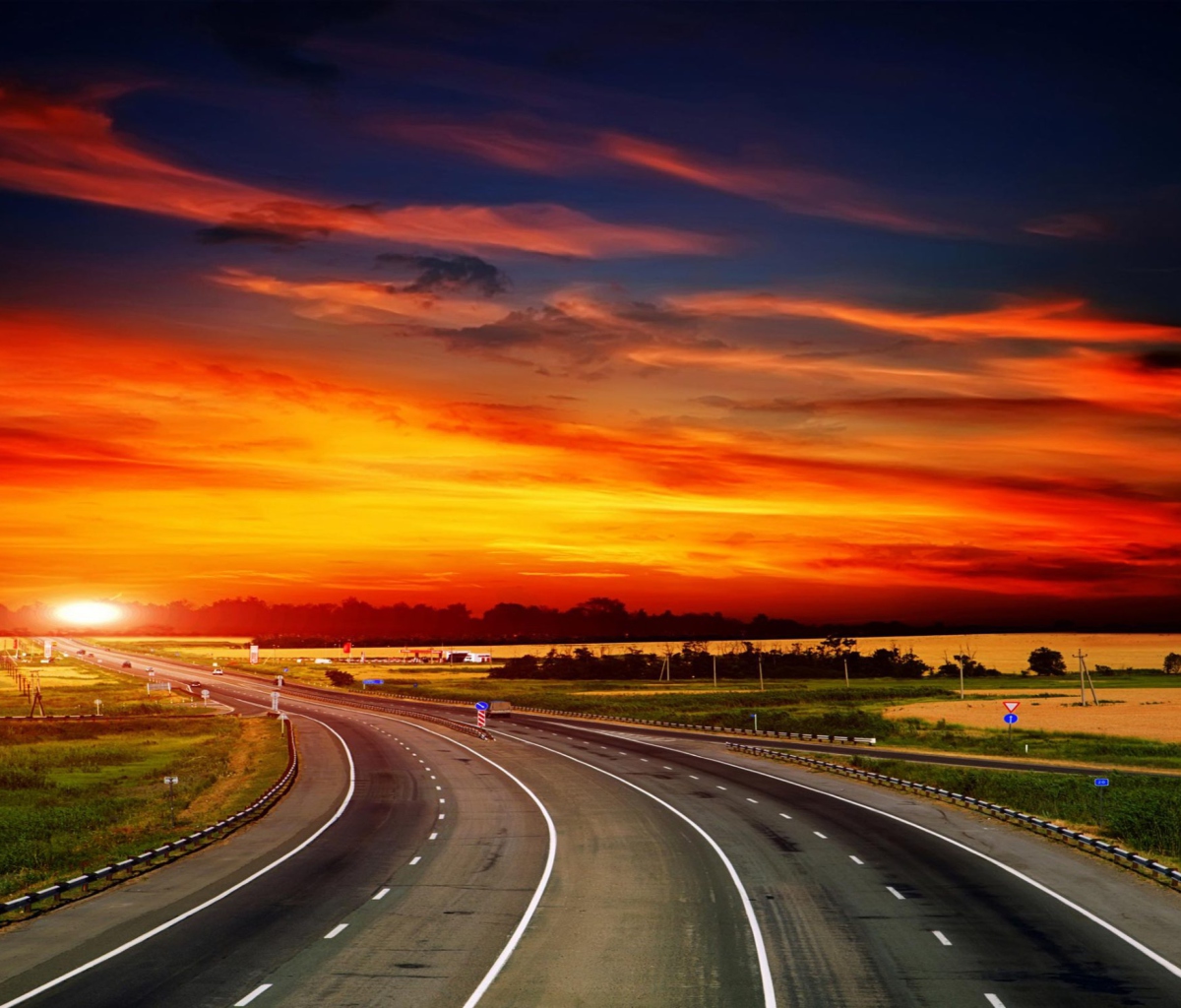 Das Sunset Highway Hd Wallpaper 1200x1024