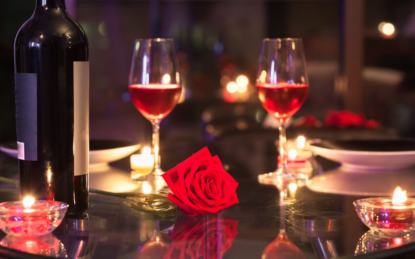 Обои Romantic evening with wine 1440x900