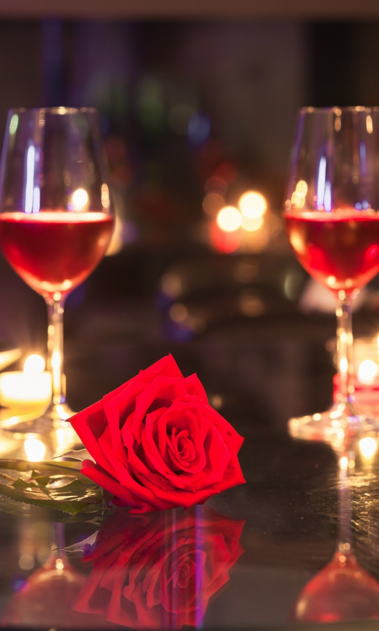Das Romantic evening with wine Wallpaper 768x1280