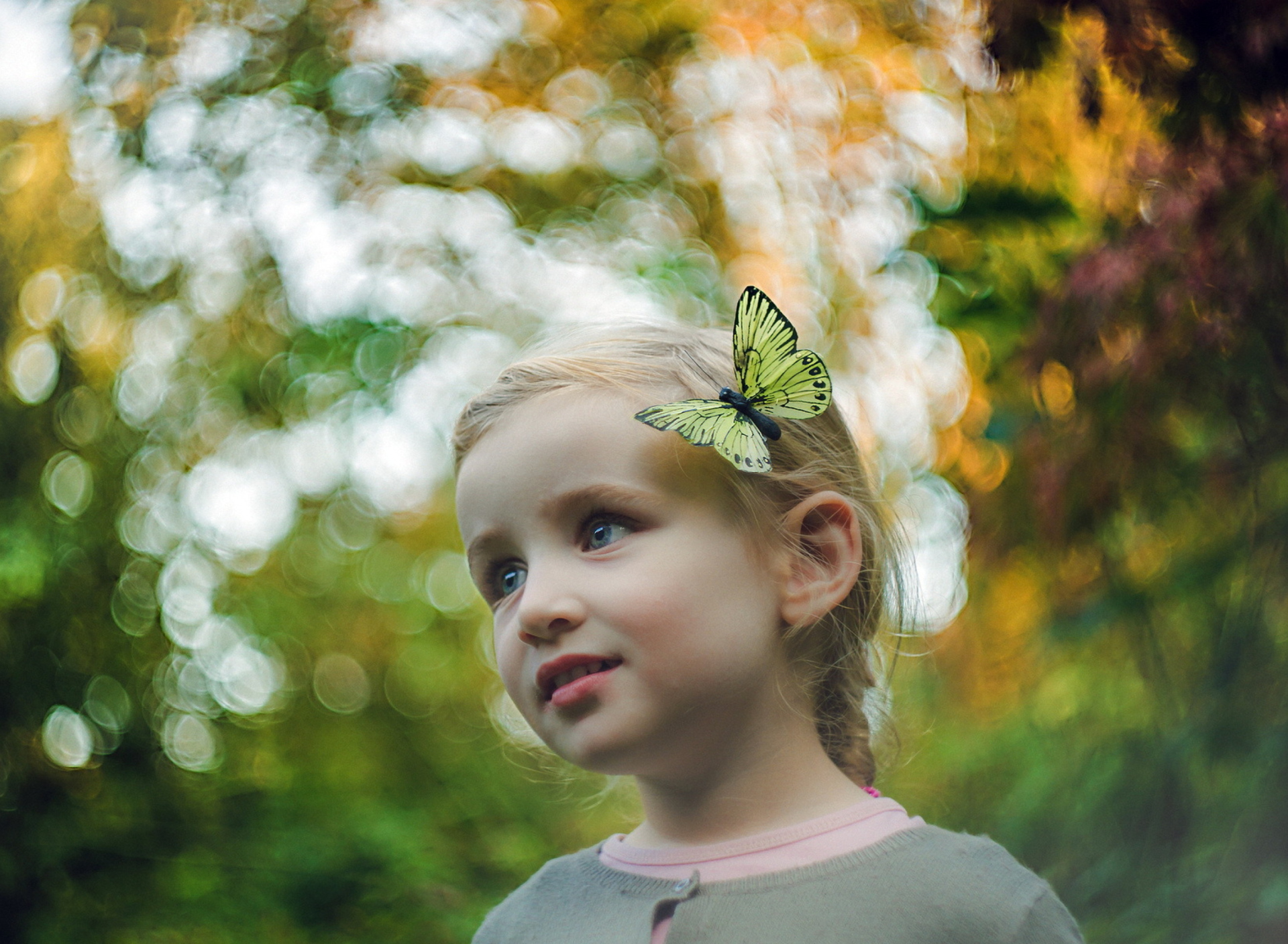 Fondo de pantalla Little Butterfly Princess 1920x1408