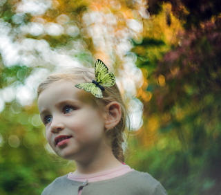 Kostenloses Little Butterfly Princess Wallpaper für iPad 2