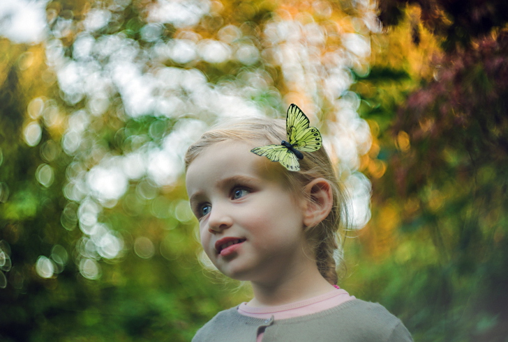 Fondo de pantalla Little Butterfly Princess