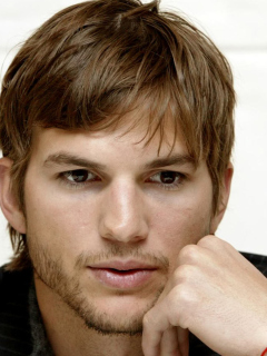 Обои Ashton Kutcher 240x320