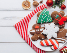 Homemade Christmas Cookies wallpaper 220x176