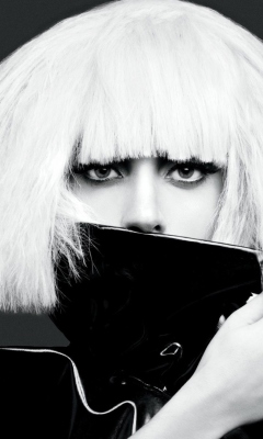 Das Lady Gaga Black And White Wallpaper 240x400