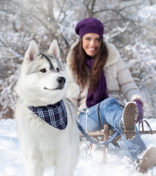 Husky And Girl - Obrázkek zdarma pro 768x1280