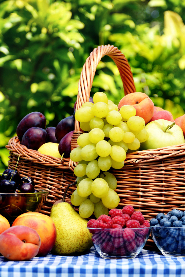 Screenshot №1 pro téma Organic Fruit Gift Basket 640x960