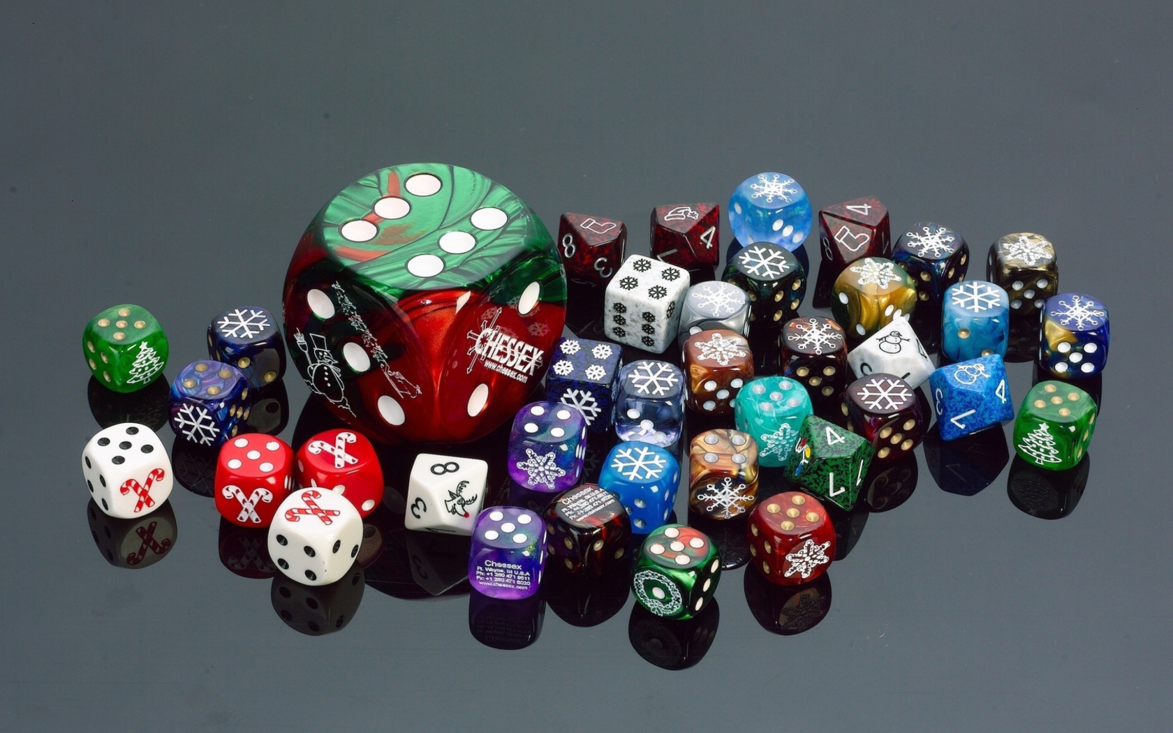 Casino Dices for Craps wallpaper 1680x1050